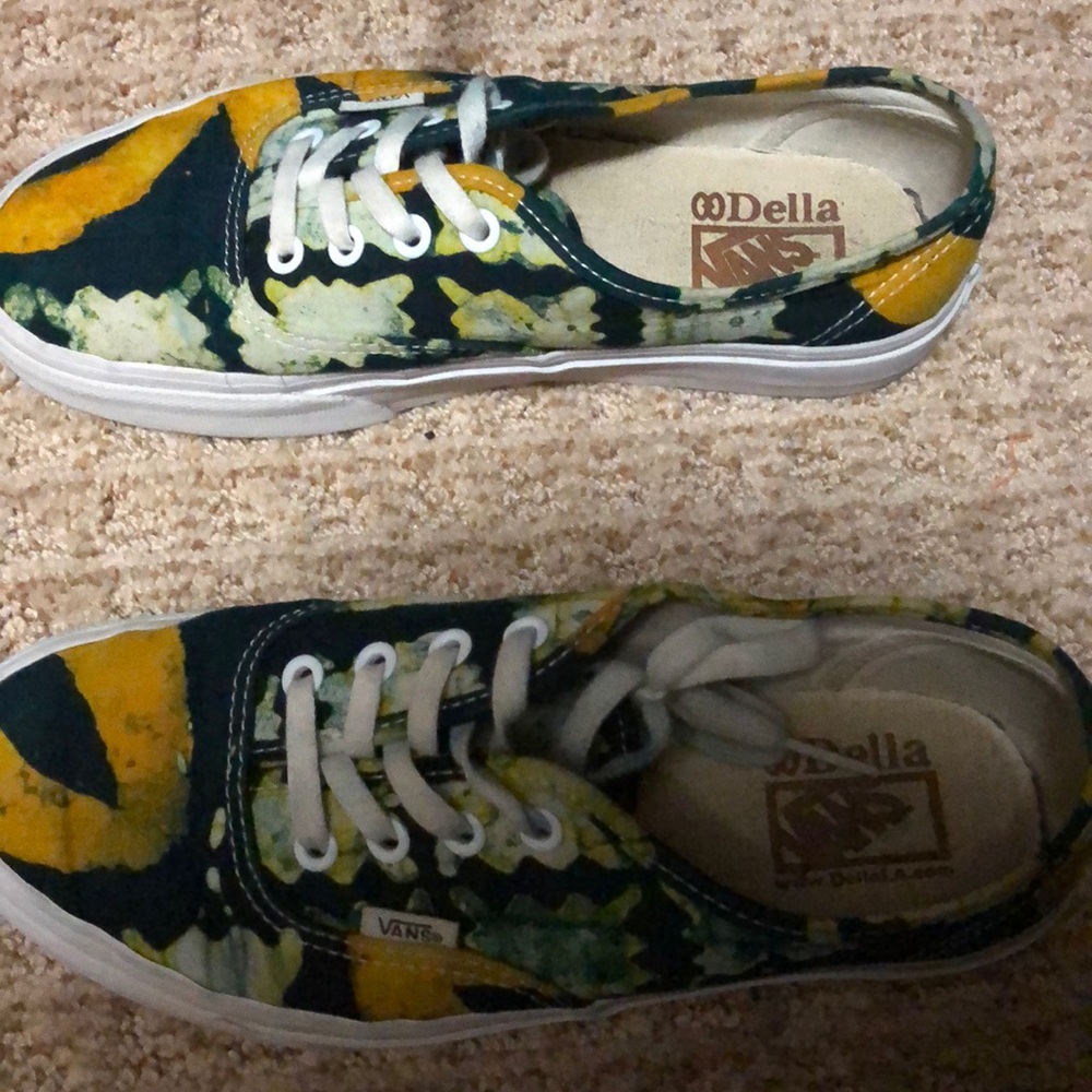 low top vans
